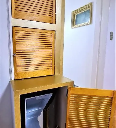 Central Arghezi Art Deco Piata Universitatii