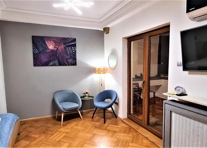 Central Arghezi Art Deco Piata Universitatii